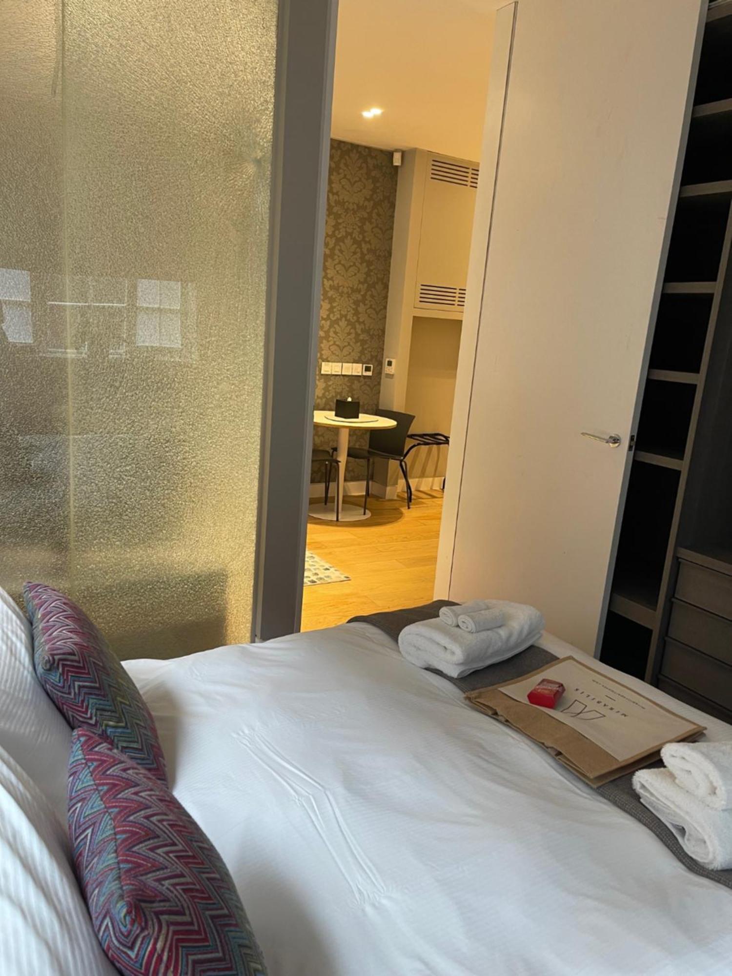 Mirabilis Apartments - Bayham Place لندن المظهر الخارجي الصورة